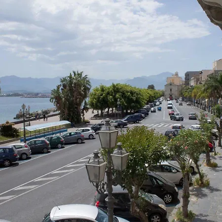 Casa Marina Holiday home *